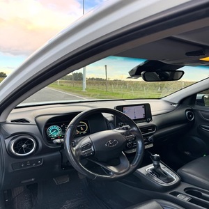 Hyundai Kona SEL FWD 2023 en Alta Demanda - Product Image 3