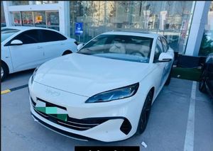 Automóvil BYD F3R 1.6L 2026 USADO EN BUEN ESTADO - Product Image 2