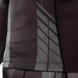 Protector de erupción de manga larga de compresión negro para hombre de última llegada de calidad superior para gimnasio, correr, MMA, surf, camiseta atlética - Product Image 4