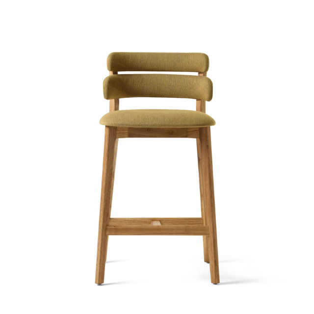 คัสตาร์ม