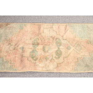 Tapis turc vintage 1,4x3,3 pieds, petit tapis, beige KLM géométrique avec éléments floraux - Product Image 3