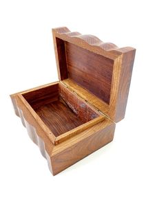 Boîtes de rangement en bois massif de styles différents personnalisés et boîte à bijoux en bois boîte en bois - Product Image 6