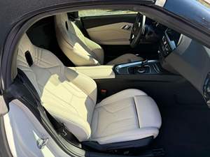 SUPER PROPRE 2022 B-M-W Z4 M40I PRÊT À ÊTRE EXPÉDIÉ - Product Image 6