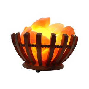 Lampe de Sel Authentique de l'Himalaya Veilleuse Ioniseur d'Air Panier en Bois Naturel Design pour Relaxation Éclairage d'Ambiance Artisanat Naturel - Product Image 6