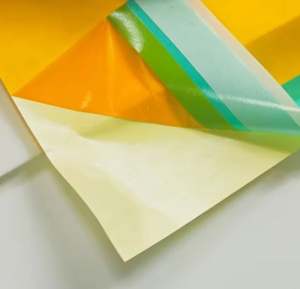 Película quirúrgica de PU de alta calidad con película protectora de yodo para cirugía Color amarillo impermeable por fabricante a bajo precio - Product Image 4