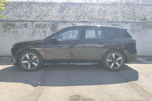 รถยนต์ไฟฟ้า <span class=keywords><strong>BMW</strong></span> <span class=keywords><strong>IX</strong></span> SUV XDrive40 XDrive50 M60 ขายส่ง พวงมาลัยซ้าย เกียร์อัตโนมัติ เบาะหนัง กล้องมองหลัง เทอร์โบ - Product Image 5