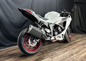 Venta Auténtica de Motocicletas Nuevas Kawasaki Ninja ZX-6R Supersport 2025 - Product Image 5