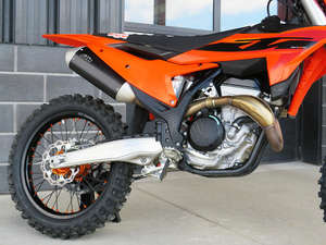 Motocicleta 350 SX-F 2025 - Product Image 4