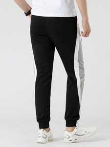 Pantalon de jogging coupe droite uni personnalisé pour homme – Respirant, imprimé, teint uni, style cargo - Product Image 2