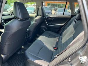 Importación Europea de Toyota Rav4 Híbrido Limited AWD SUV 4 Puertas Usado 2022 con Interior Oscuro RHD/LHD, Entrega Rápida y Venta Disponibles - Product Image 4
