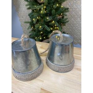 Campanas grises galvanizadas Campana colgante de tamaño personalizado único TCD Decoraciones navideñas Hierro de latón para aplicaciones de regalo o artesanía - Product Image 3