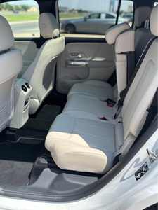Usado Clean 2025 Mercede-s-Ben-z GLB 250 4MATIC Sport Utility 4D - Product Image 5