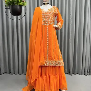 富拉帕里女人印度最佳女人穿沙拉拉设计师萨尔瓦·卡梅兹现成的普拉佐婚纱刺绣套装