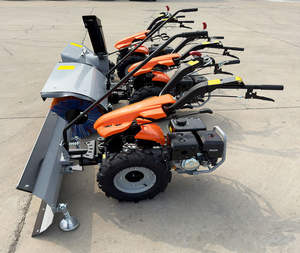 Sopladora de Nieve 4x4 Nueva de Fábrica con Arranque Eléctrico de Larga Duración y Barrido Automático de Nieve - Product Image 3