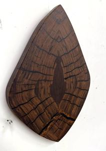 Panneau mural décoratif en bois de noyer sculpté à la main, bois massif, grain naturel à 100%, accent mural sculptural pour maison de luxe - Product Image 2