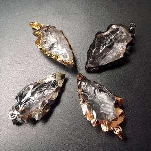 Collar de Piedra Curativa de Moda con Colgante de Punta de Flecha Negra de Cuarzo Transparente Natural Hecho a Mano de Alta Calidad de 2 Pulgadas - Product Image 4