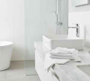 Toalla de Baño Premium Impermeable para Hotel, 50x70 cm, 100% Algodón Turco, Alta Absorbencia, Ecológica, Suave, Gruesa, Jacquard Liso, para Gimnasio - Product Image 5