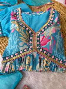 Vestido de trabajo con espejo de hilo estampado Georgette para mujer estilo indio y pakistaní hecho de poliéster - Product Image 2