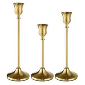 Elegante portavelas de latón con un acabado exquisito para agregar un rico toque tradicional a los espacios de decoración del hogar con gracia - Product Image 1