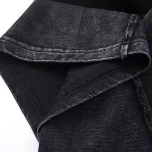 ผู้ผลิตขายส่ง OEM/ODM เสื้อยืดทรงสลิม สตรีท สไตล์เฮฟวี่เวท ลุคซักฟอก ดีไซน์โลโก้ตามสั่ง ขอบดิบ ตัดต่อผ้า แขนสั้น ระบายอากาศได้ดี - Product Image 5