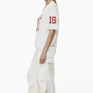 Maillot de football surdimensionné à col en V personnalisé pour femmes Maillot imprimé respirant Maillot surdimensionné à la mode Confortable et élégant - Product Image 4