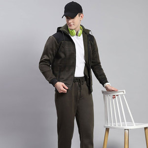 Chándal de algodón de fabricante al por mayor de secado rápido, chándal de buena calidad ecológico de salida de fábrica - Product Image 5