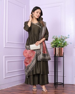ชุดผ้าไหมผ้าฝ้ายปักลายออกแบบล่าสุดโดย fabzone - Product Image 3