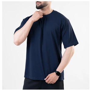 Camiseta de Hombre Lisa, 100% Algodón, Tejido de Punto, Diseño en Blanco con Logotipo Personalizado y Color Sólido - Product Image 4