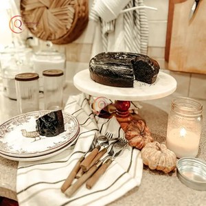 100% ที่วางเค้กหินอ่อนแบบกลมถาดเสิร์ฟผลไม้ดีไซน์ดอกไม้ถาดเสิร์ฟเค้กหินอ่อนสไตล์โรแมนติก - Product Image 1