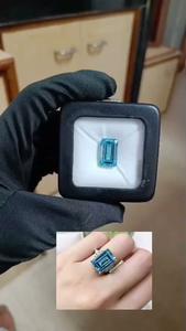 Diamant de laboratoire de taille émeraude, cultivé par CVD, 10,04 carats, couleur bleu fantaisie, clarté VVS1, pierre en vrac certifiée IGI, vente en gros de bijoux - Product Image 2