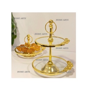 Support à gâteau en métal et verre de conception classique support à dessert de taille personnalisée de la plus grande qualité pour un usage domestique d'hôtel - Product Image 5