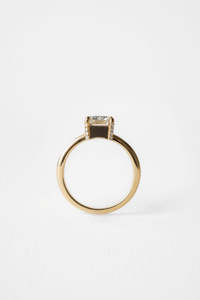 Anillo de compromiso de doble banda de oro macizo de 18 quilates, moissanita de corte esmeralda alargada delicada, joyería nupcial clásica para boda para fiestas - Product Image 3