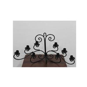 Bougeoir en métal noir minimaliste avec des lignes épurées construction durable et style polyvalent pour l'éclairage de la maison restaurant ou événement - Product Image 2