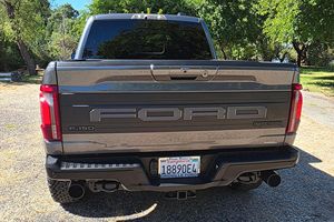 Voiture d'occasion fiable 2025 Fo-rd F-150 Raptor 450 ch V6 biturbo - Product Image 3