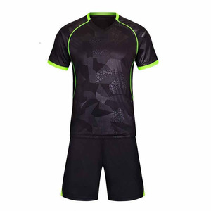 Nouvelle Arrivée Maillots de Football Personnalisés Respirants et Confortables pour Adultes Hommes Ensembles d'Uniformes de Football à Manches Courtes Vente en Gros - Product Image 6