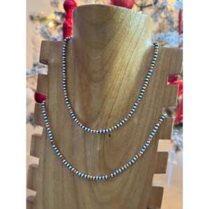 Collier de perles Navajo en argent sterling incrusté de diamants et d'ormeaux rouges/oranges, avec chaîne plaquée or, idéal pour mariages et cadeaux - Product Image 2