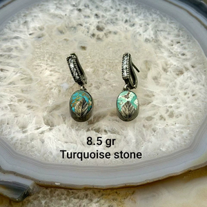 Pendientes Colgantes de Plata de Ley 925 Hechos a Mano, Estilo Antiguo, con Turquesa Natural - Product Image 1