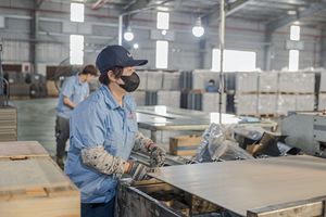 Fábrica de suelos OEM/ODM Vietnam SPC de alta calidad, precio competitivo, producción rápida - Product Image 3