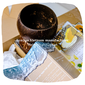 ถ้วยกะลามะพร้าวธรรมชาติเป็นมิตรกับสิ่งแวดล้อมโลโก้ที่กําหนดเองถ้วยมะพร้าวทํามือสําหรับเครื่องดื่มพร้อมโลโก้เลเซอร์แกะสลักผลิตในเวียดนาม - Product Image 4