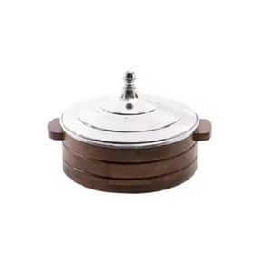 Casserole en bois avec couvercle en acier inoxydable Décoration intérieure de la plus grande qualité pour servir des plats chauds et des desserts - Product Image 2