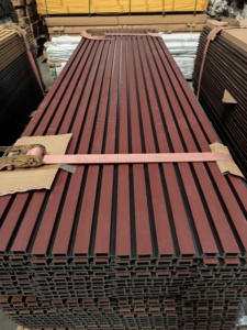 Panneaux de revêtement mural en <span class=keywords><strong>bois</strong></span> composite WPC <span class=keywords><strong>gris</strong></span> imperméable pour extérieur, clôture décorative pour espaces commerciaux, décoration murale - Product Image 5