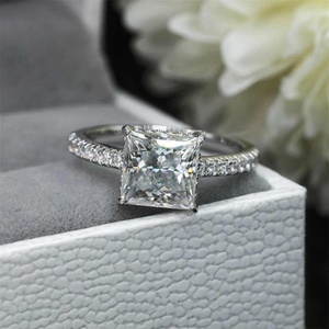 เครื่องประดับสุดหรูแหวนทองสำหรับงานแต่งงานที่ทำจากเพชรโมอิสซาไนต์สีขาว3CT เจ้าหญิง Def VVS White Moissanite 9K 14K 18K - Product Image 2