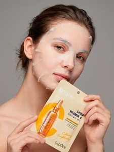 Maschera Viso in Foglio al Miele e Riso con Vitamina C, Idratante e Illuminante, con Acido Ialuronico, Minerali e Glicerina, Funzioni Rivitalizzanti - Product Image 3