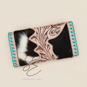 Cartera de mujer de cuero de vaca repujado estilo vintage con diseño de baraja de cartas, color turquesa, con costuras de látigo, tarjetero, monedero tipo clutch y pulsera con cremallera y pelo. - Product Image 4