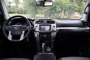 Usado 2018 T * oyota 4Runner - Product Image 4