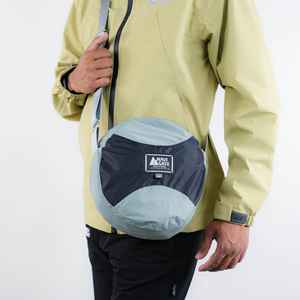 Ensemble imperméable pour filles de style simple Taille XL Matériau en nylon PVC imperméable pour la pêche, l'équitation et le voyage Motif imprimable avec logo personnalisé - Product Image 3