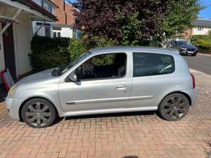 RENAULT CLIO 2.0 2004 D'OCCASION CÔTÉ GAUCHE/DROIT - Product Image 3