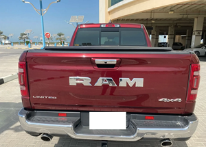 SUV ultra-luxueux 2024 d'occasion, transmission automatique, moteur turbo, sièges en tissu, pneus R18, 7 places, toit ouvrant panoramique - Product Image 5