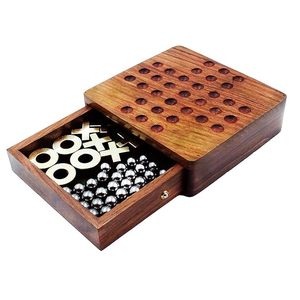 Jeu de Tic Tac Toe en bois traditionnel offrant un aspect artisanal authentique, adapté aux bureaux à domicile et aux salles de jeux - Product Image 2