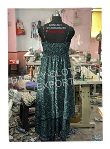 Vestido largo bohemio verde azulado con detalle de lentejuelas Estilo de falda escalonada fluida Perfecto para festivales de verano y días casuales sin esfuerzo - Product Image 2